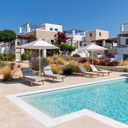 Key 1 Santa Maria (Paros)